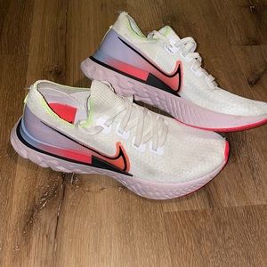 Nike Infinity React Fly Knit, size 8.5